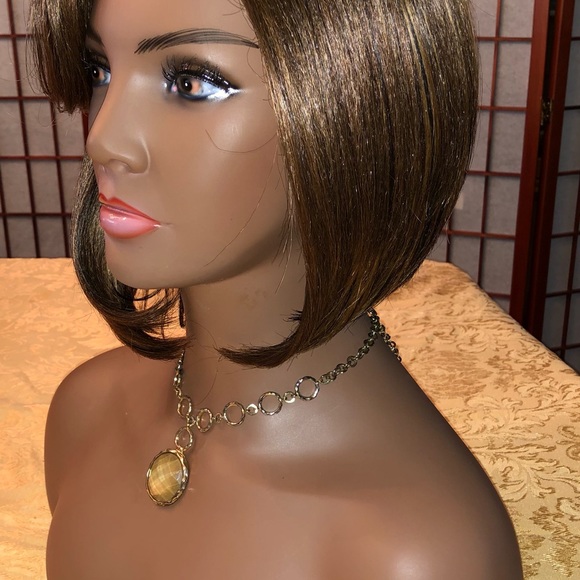 Vivica A. Fox Lace Part Wig Venezia - Picture 8 of 8